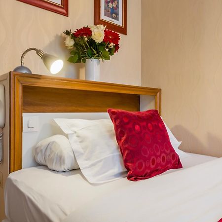 Hotel Bellan Париж Екстериор снимка