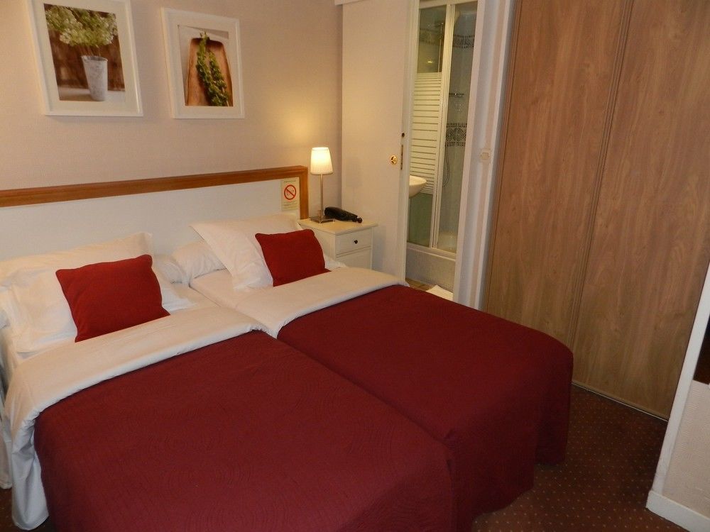 Hotel Bellan Париж Екстериор снимка
