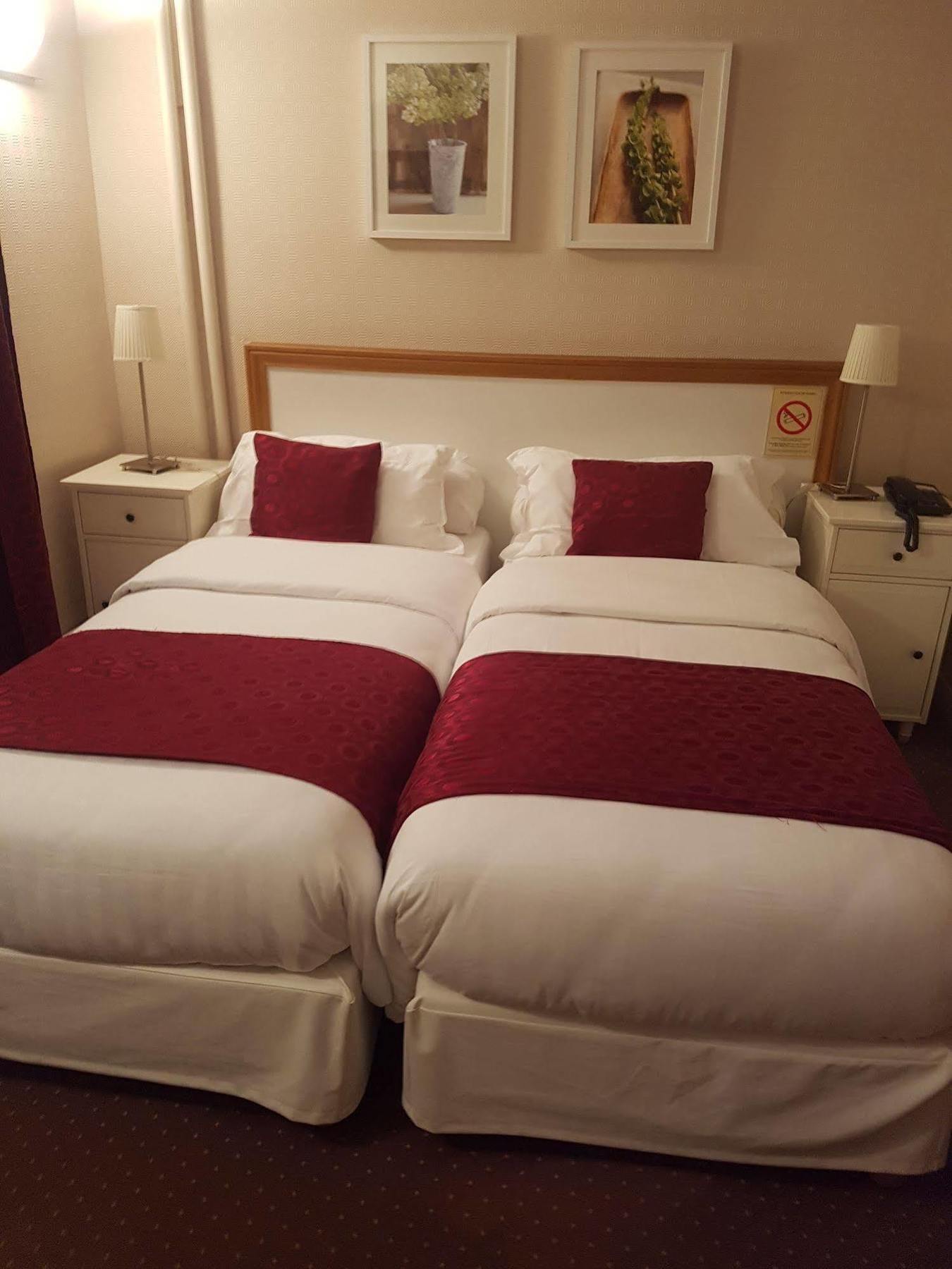 Hotel Bellan Париж Екстериор снимка