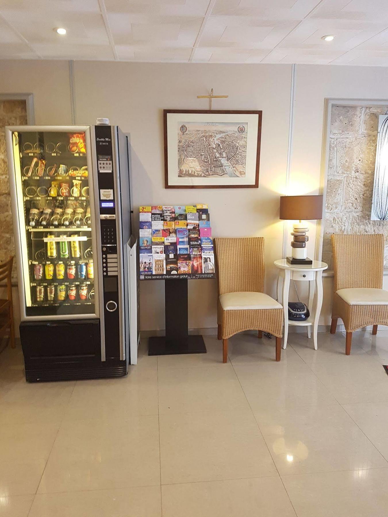 Hotel Bellan Париж Екстериор снимка