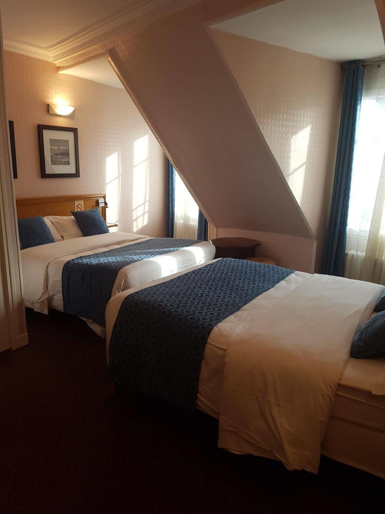 Hotel Bellan Париж Екстериор снимка